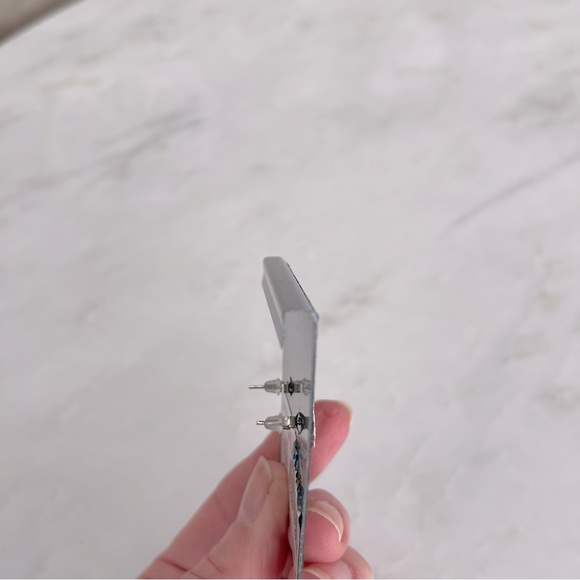 CZ Leaf Earrings - Picture 4 of 6